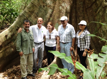 Sendero universal Carara